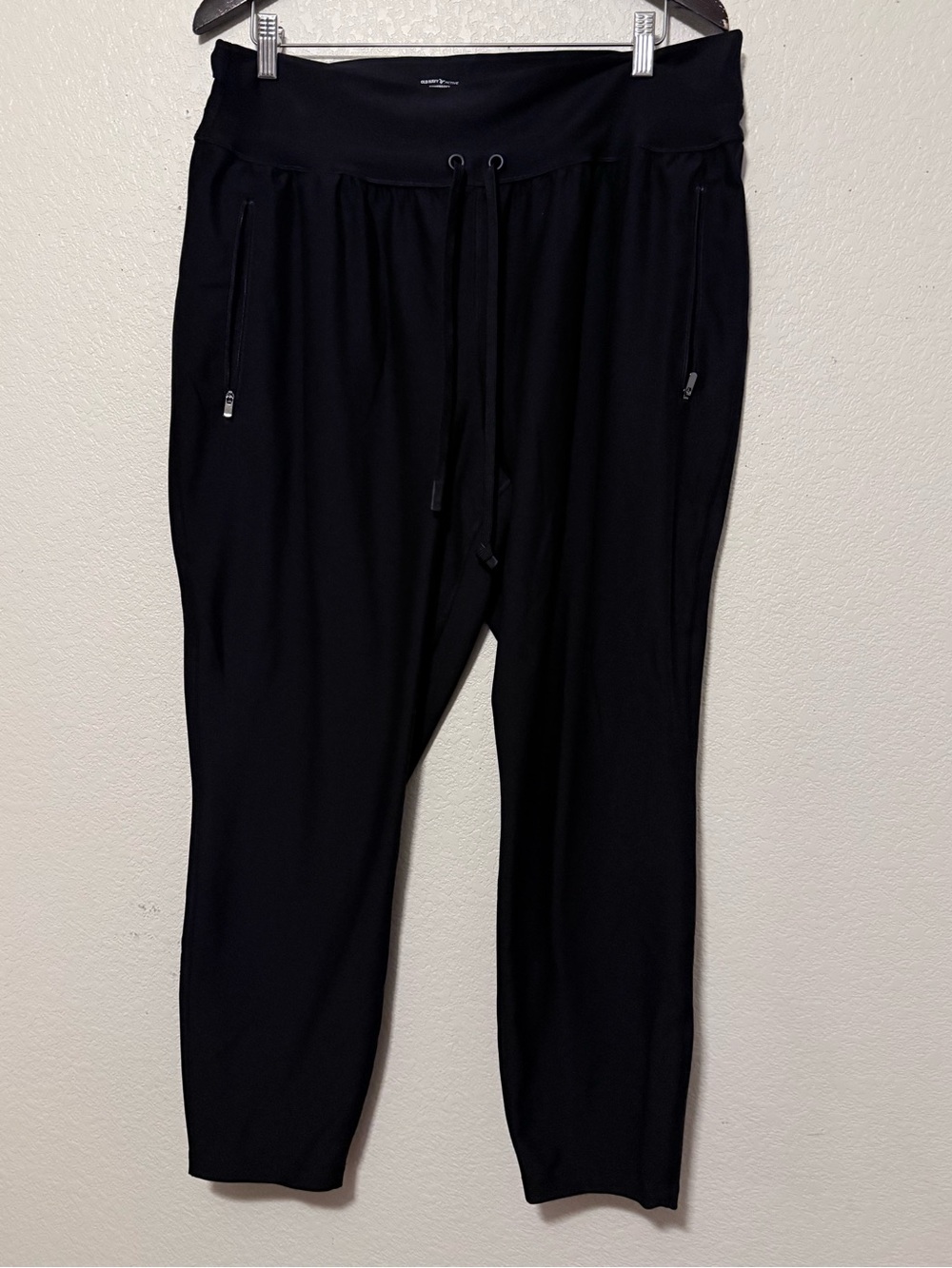 Old Navy Black Drawstring Joggers with Zipper Pockets 0266